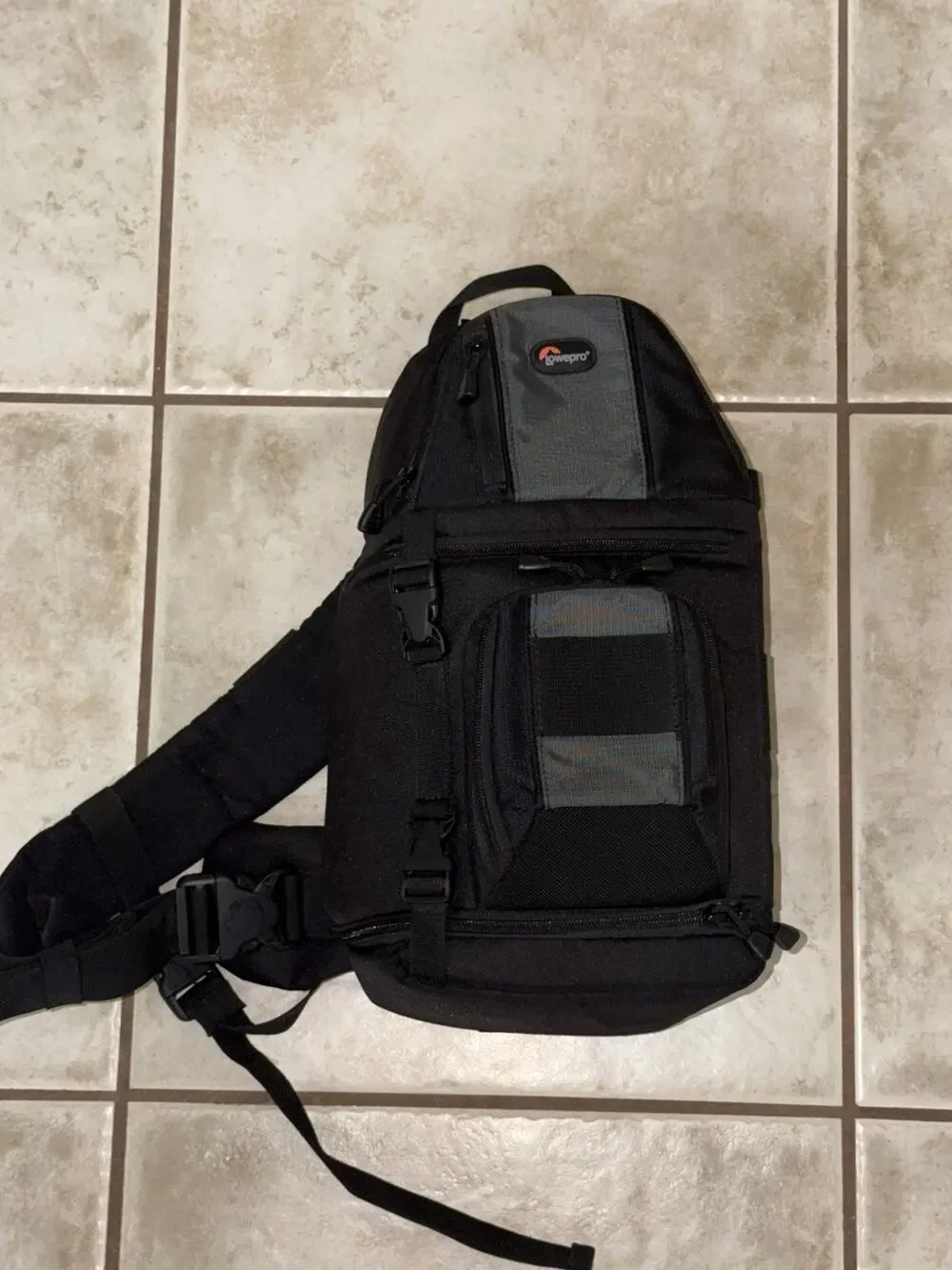 Lowepro Slingshot 102 AW Camera Bag Backpack Black
